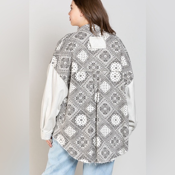 #113 D12 POL Plus Size paisley printed twill jacket - Picture 5 of 5